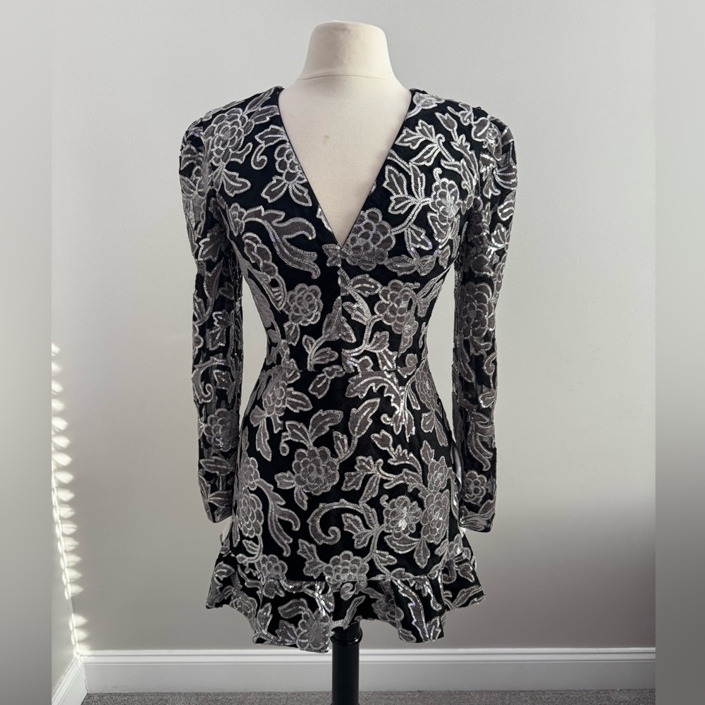 Dress the Population KelseySequin Floral Dress Medium NWT